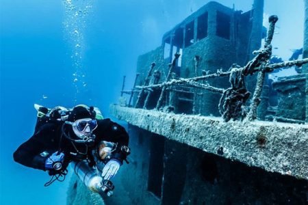 Specialty Wreck Diver Course